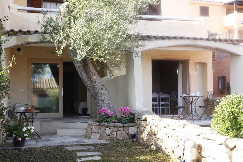 Baia De Bahas Residence Голфо Аранчи Екстериор снимка
