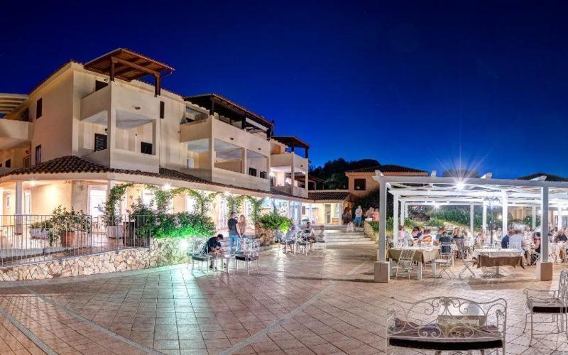 Baia De Bahas Residence Голфо Аранчи Екстериор снимка